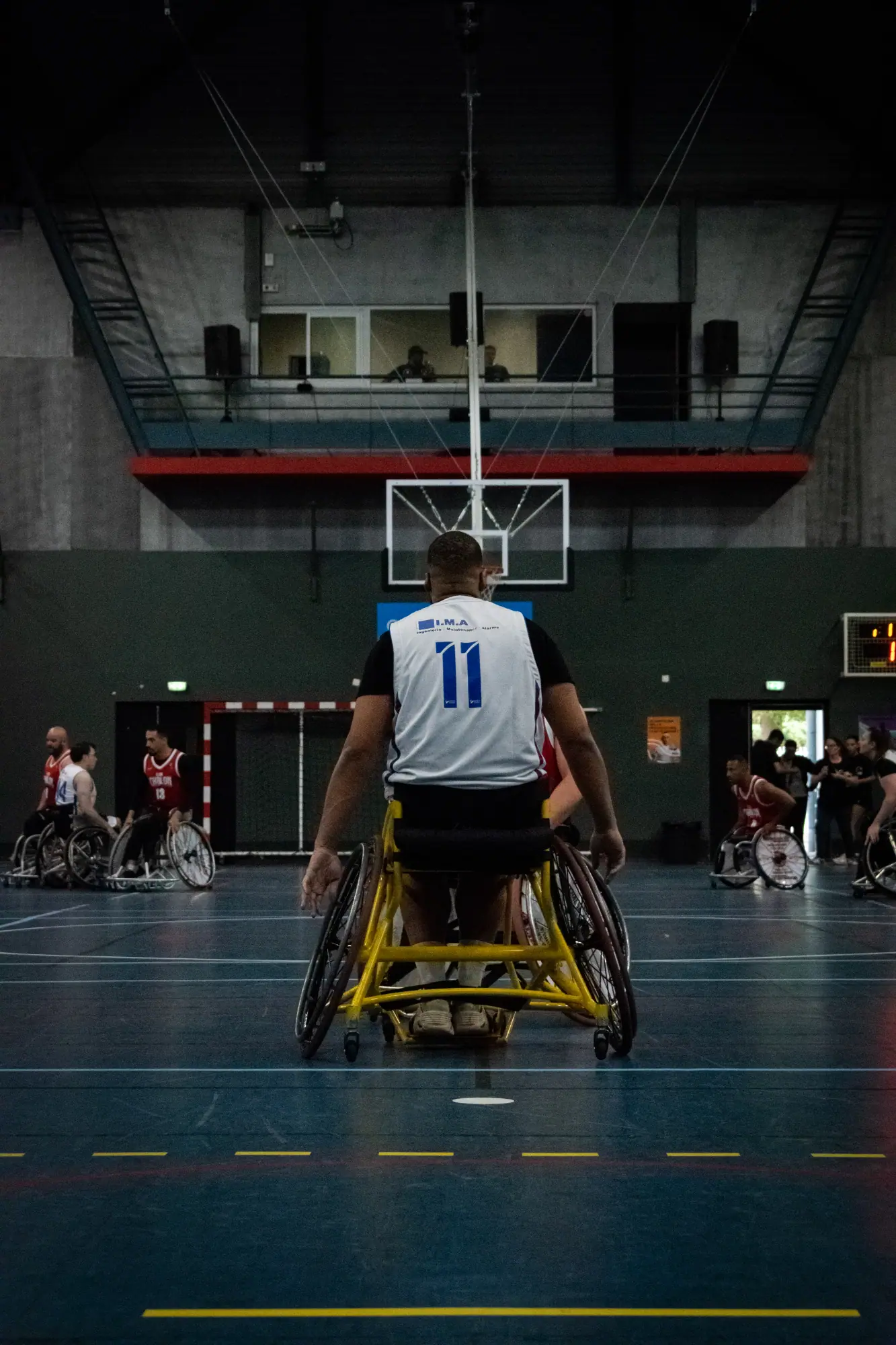 Célébration et esprit d'équipe au Handi Sud Basket Marseille